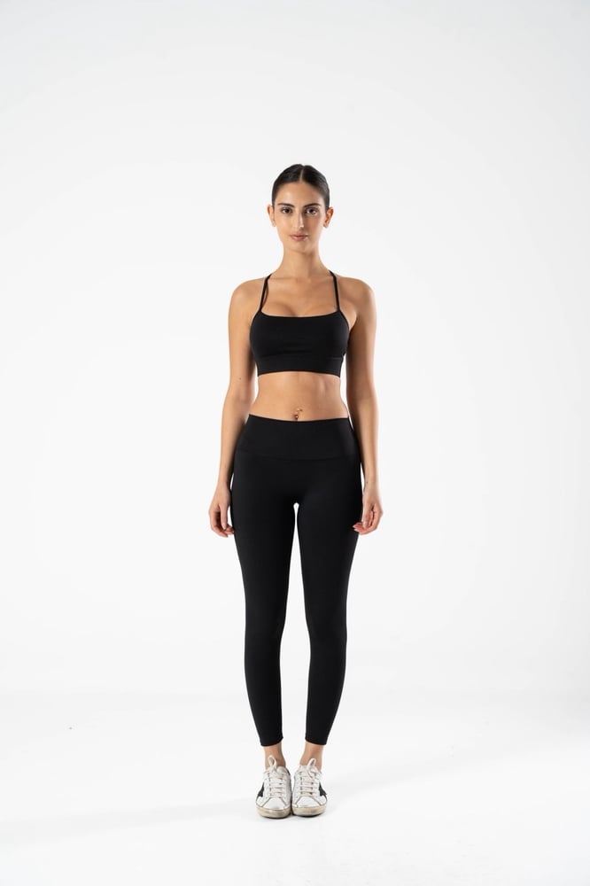 Black leggings