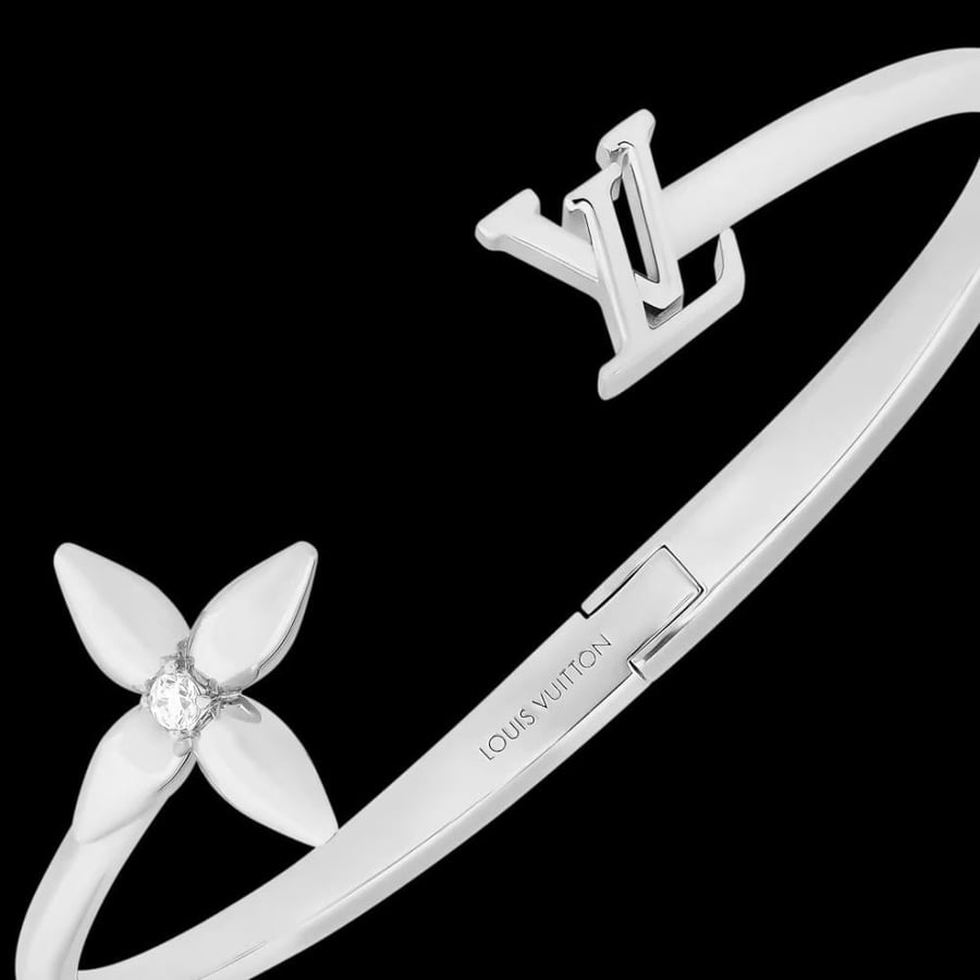 اسوارة LV - فضي