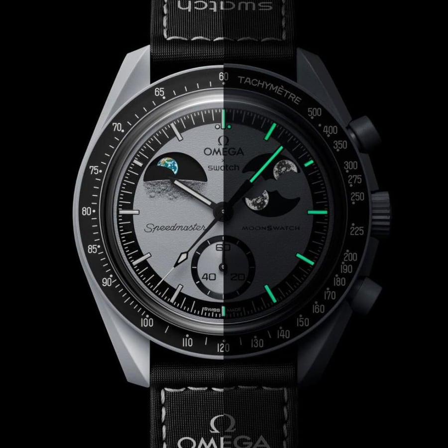 ساعة Omega X Swatch
