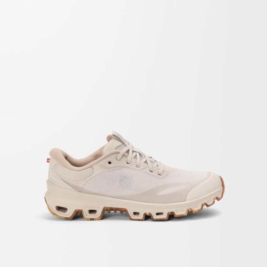 LOEWE x ONRUNNING - نسائي