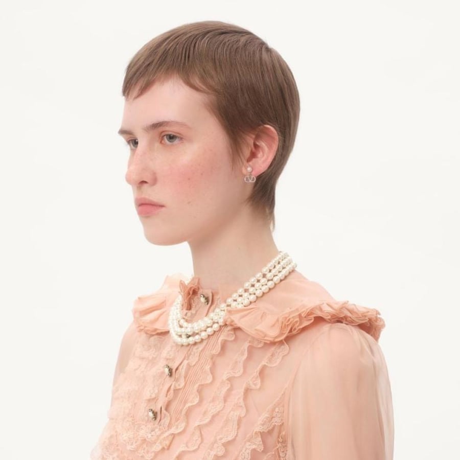 حلق Valentino
