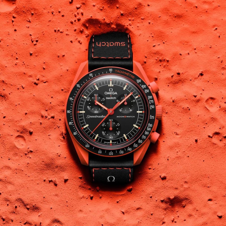 ساعة Omega X Swatch