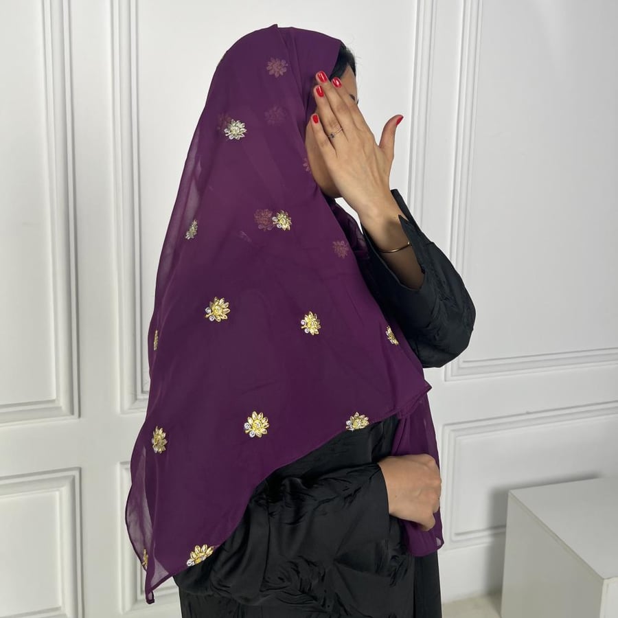 طرحه شيفون مطرزه
