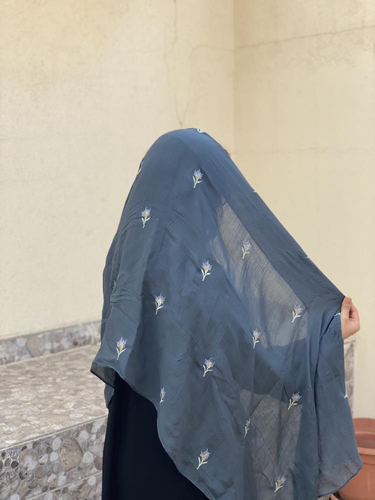 طرحه لينن مطرزة