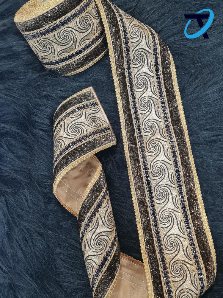 الكلف الفاخرة 83