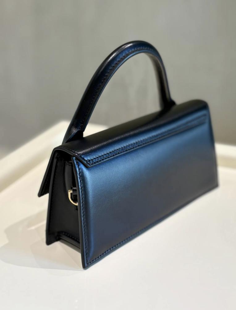 جاكموس حقيبة حجم ميني | Jacquemus mini bag