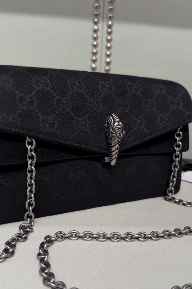 فوتشي ديونيسيوس حقيبة كتف | Gucci Dionysus small shoulder bag