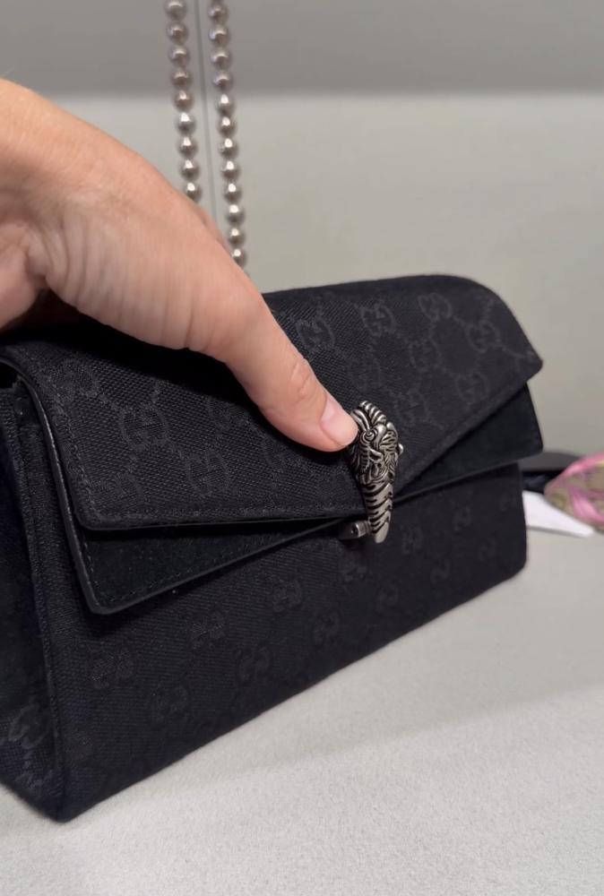 فوتشي ديونيسيوس حقيبة كتف | Gucci Dionysus small shoulder bag