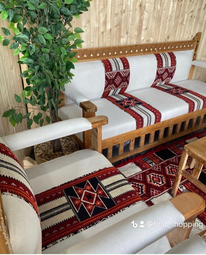 طقم جلسة خشب ٧ اشخاص