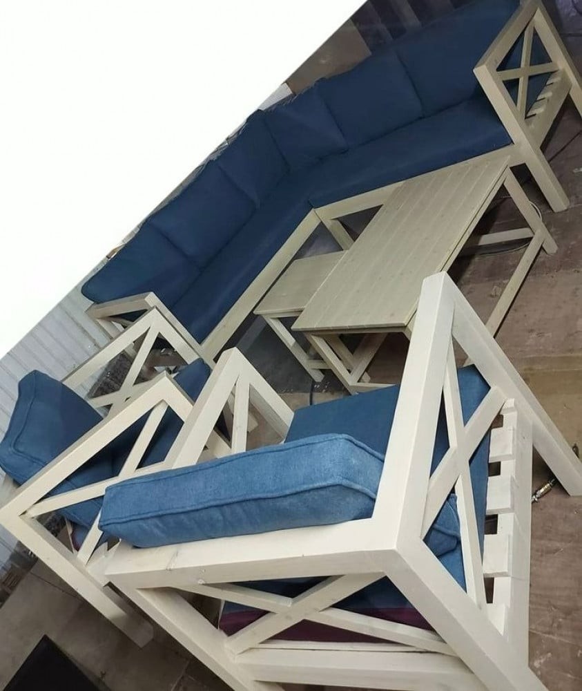 جلسة حرف L اربعة متر+٢ كرسي مفرد+طاولة كبير+طاولة خدمة