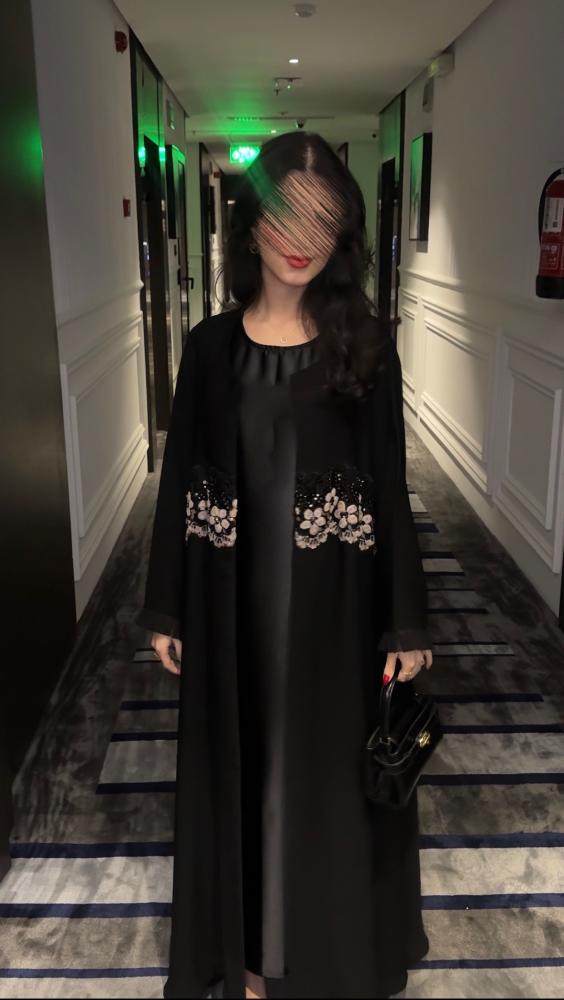 # حـسناء