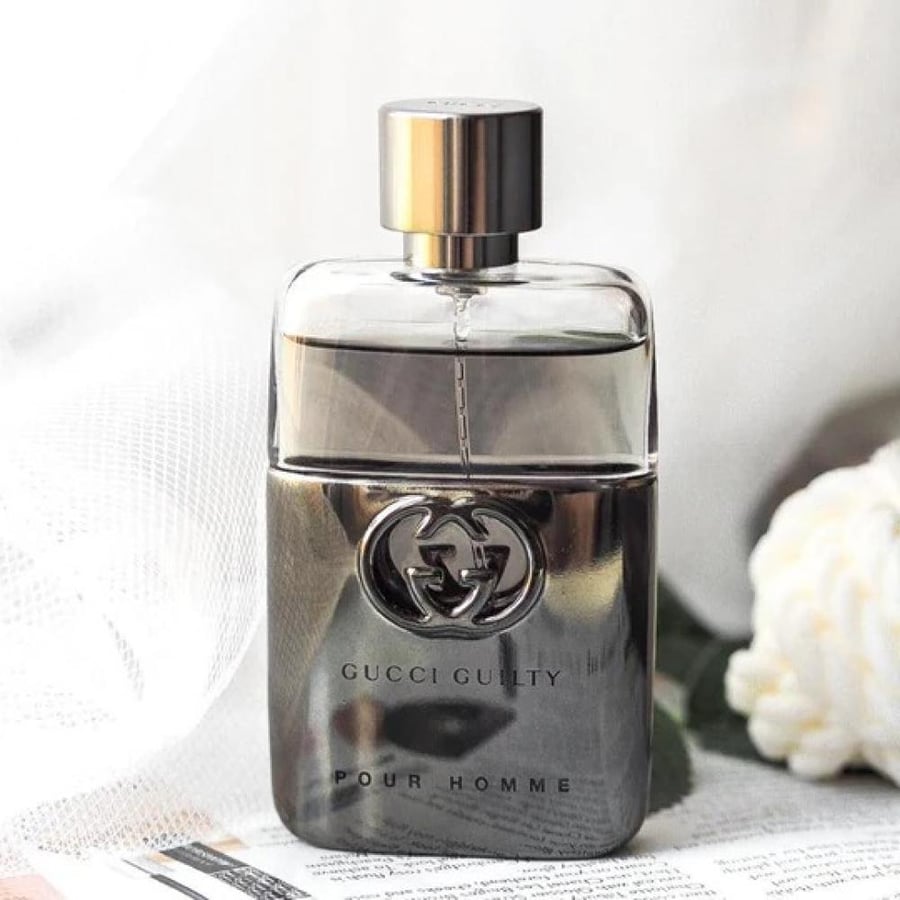 عطر قوتشي غليتي الرجالي او دو تواليت 90 مل