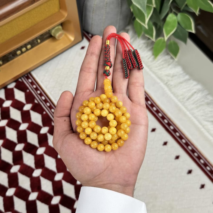 Amber prayer beads, delicate