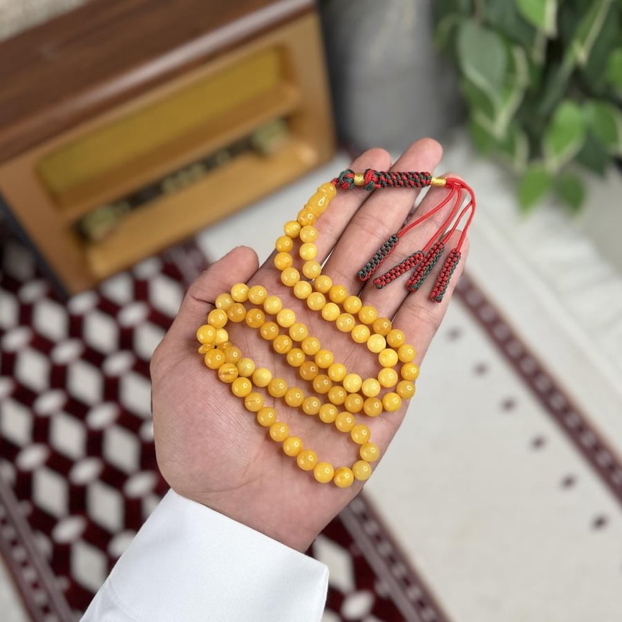 Amber prayer beads, delicate