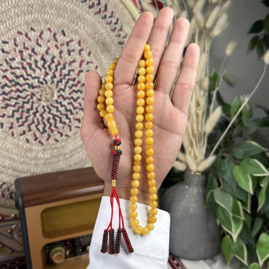 Amber prayer beads, delicate