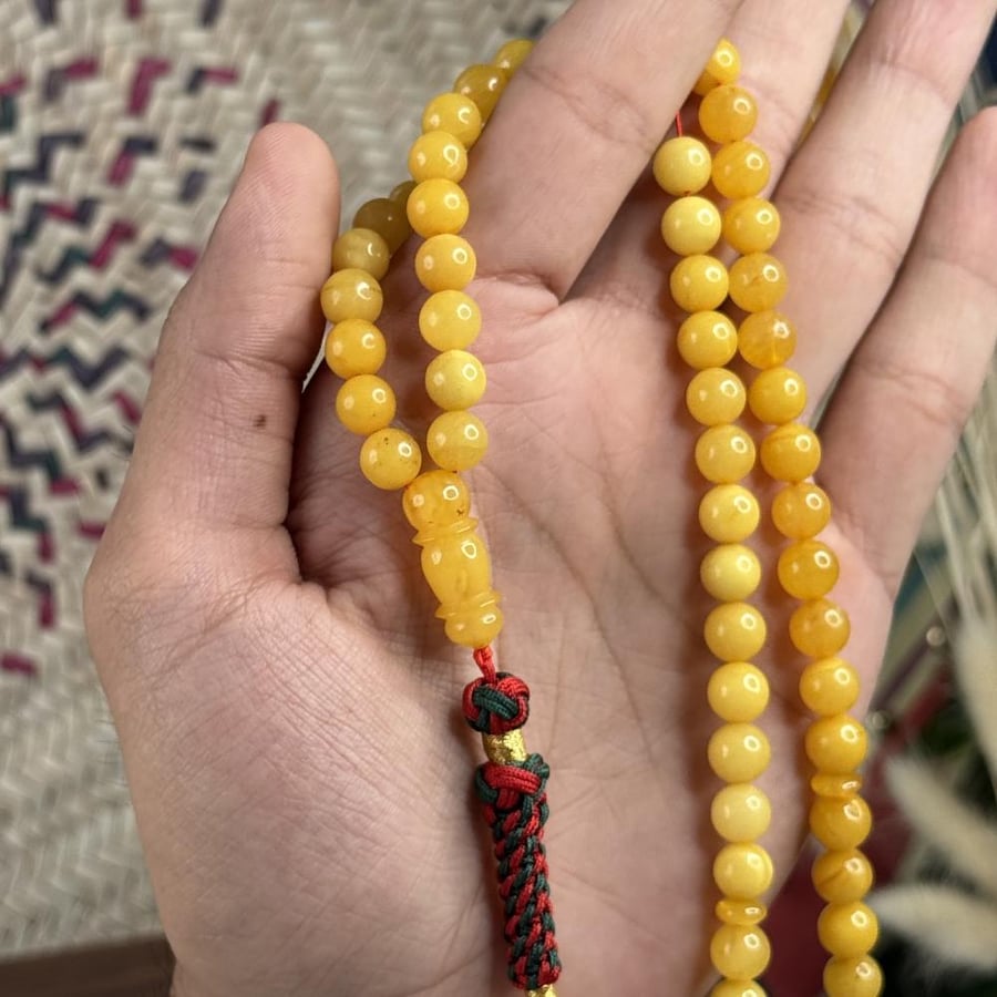 Amber prayer beads, delicate
