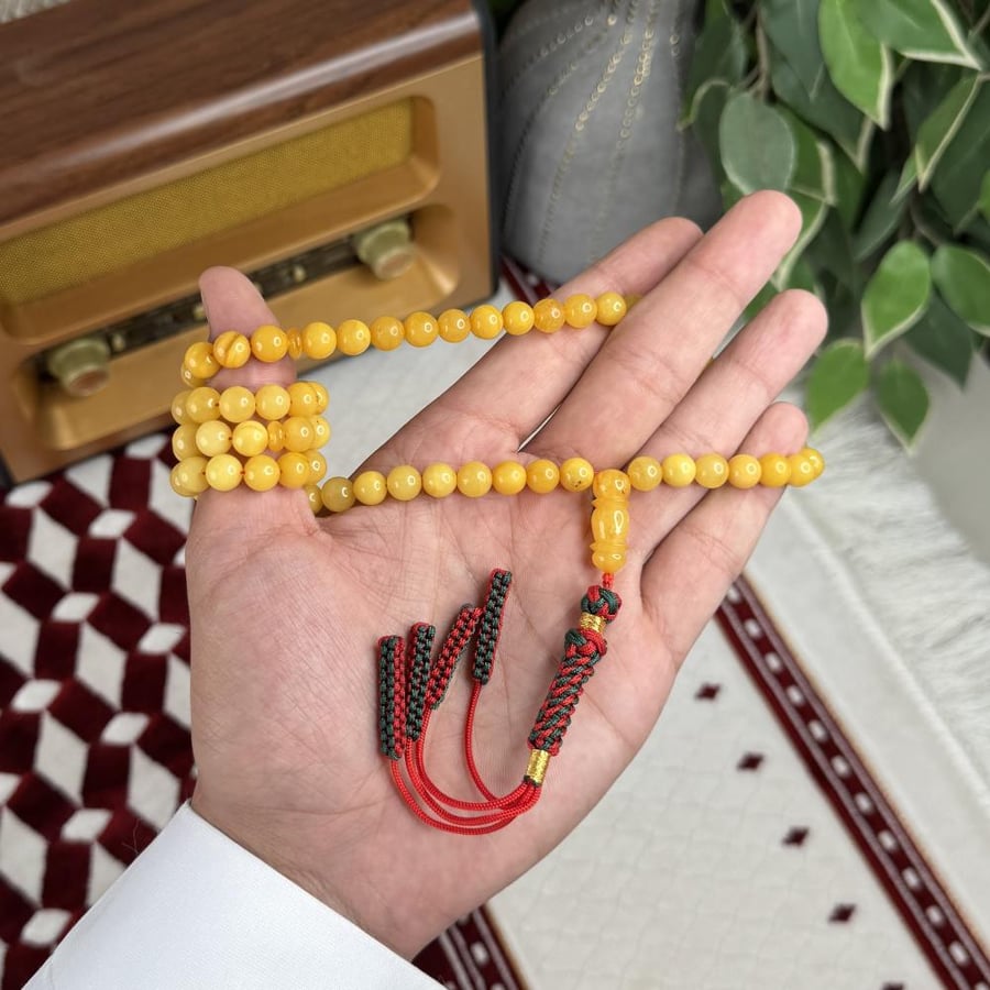 Amber prayer beads, delicate