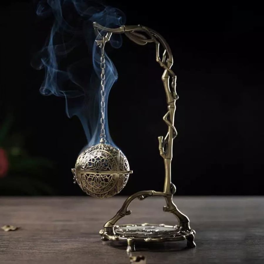 مبخرة نحاسية فاخرة ذهبي