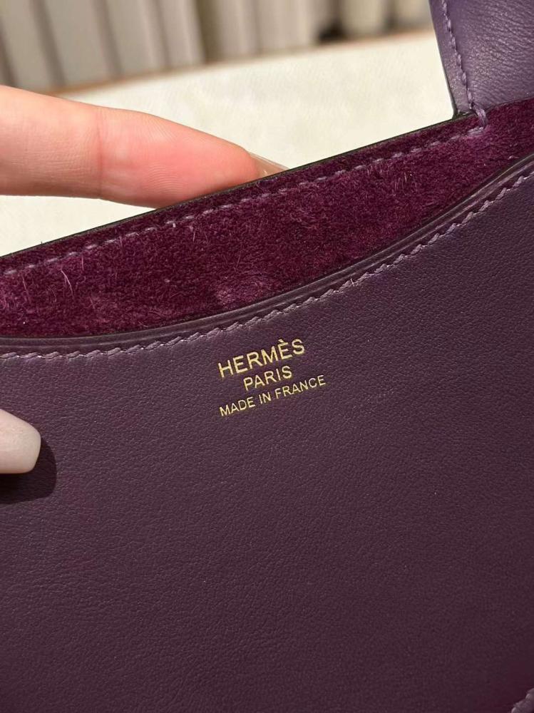 Hermès In The Loop 18 Cassis/Gold