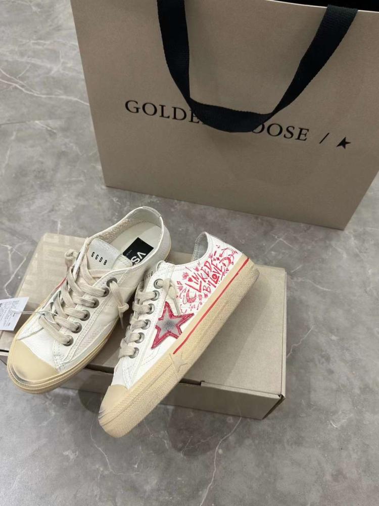 Golden Goose  /Red and grey Star