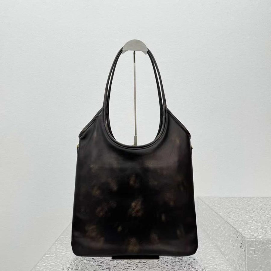 Women's Ivy Leather  Black Handbag