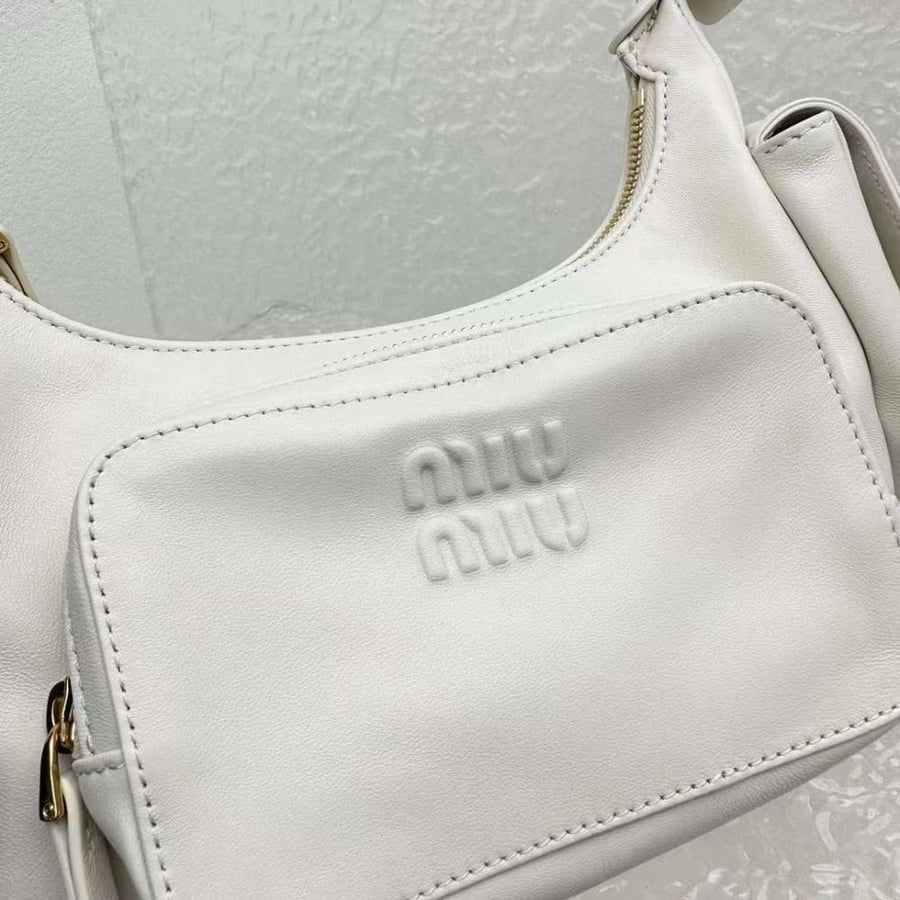 Miu miu Leather Pocket White Bag