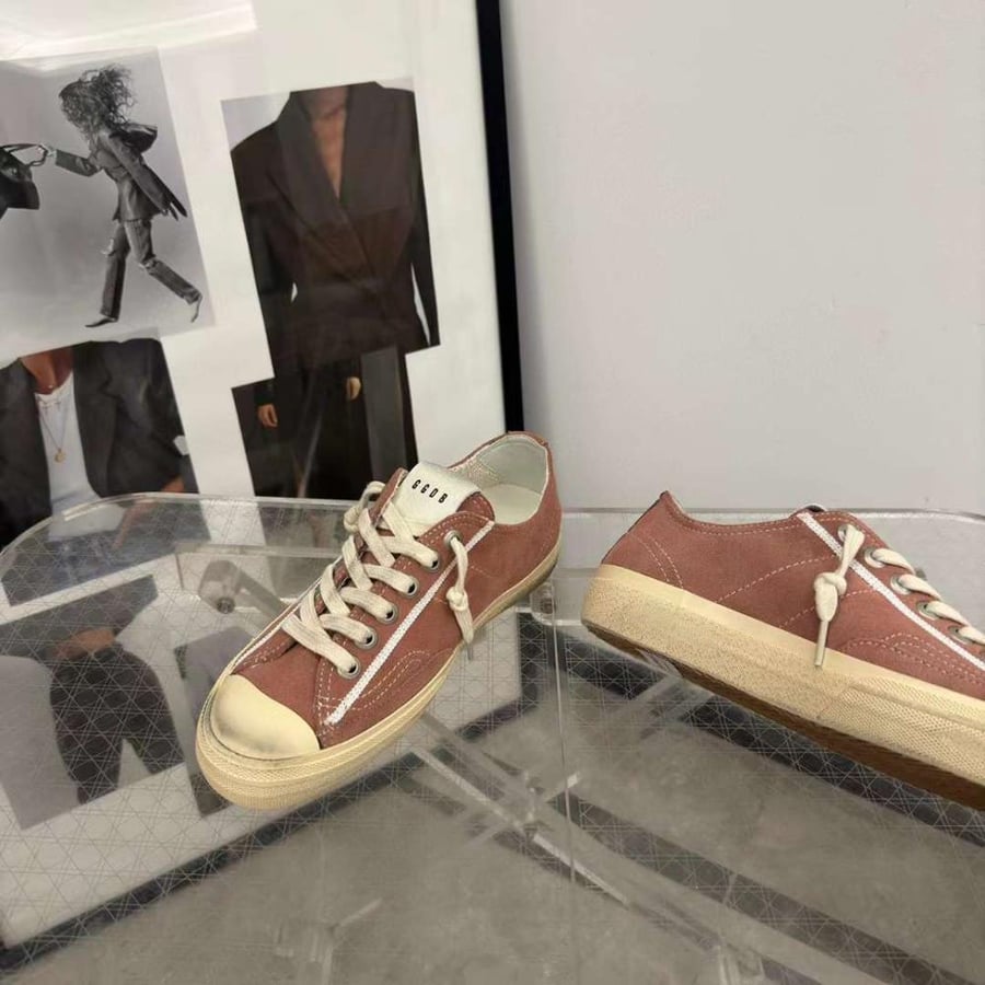 Golden Goose  /white star / Dark Pink