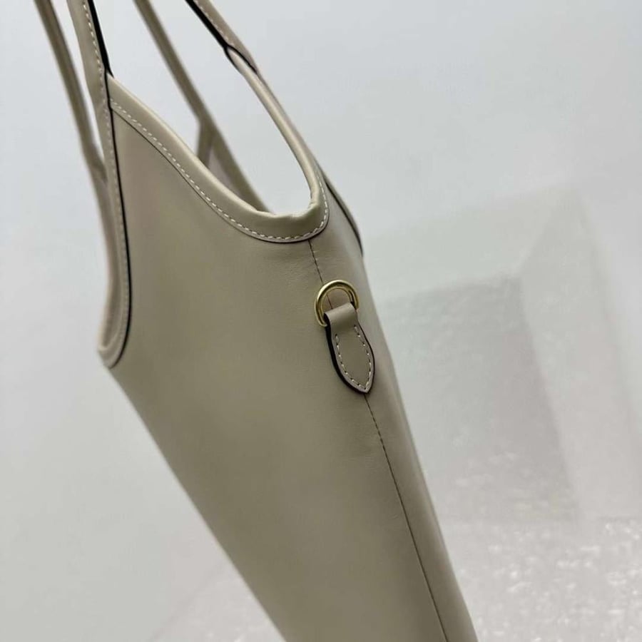Women's Ivy Leather  Beige Handbag