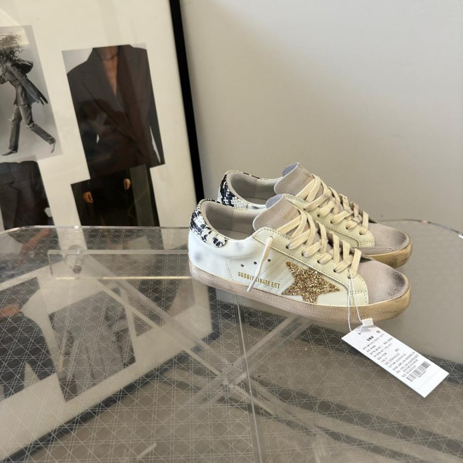 Golden Goose Gold star/