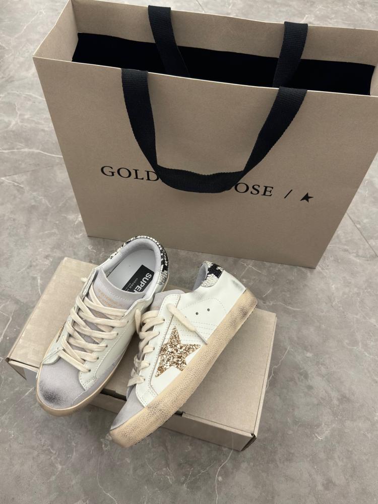 Golden Goose Gold star/