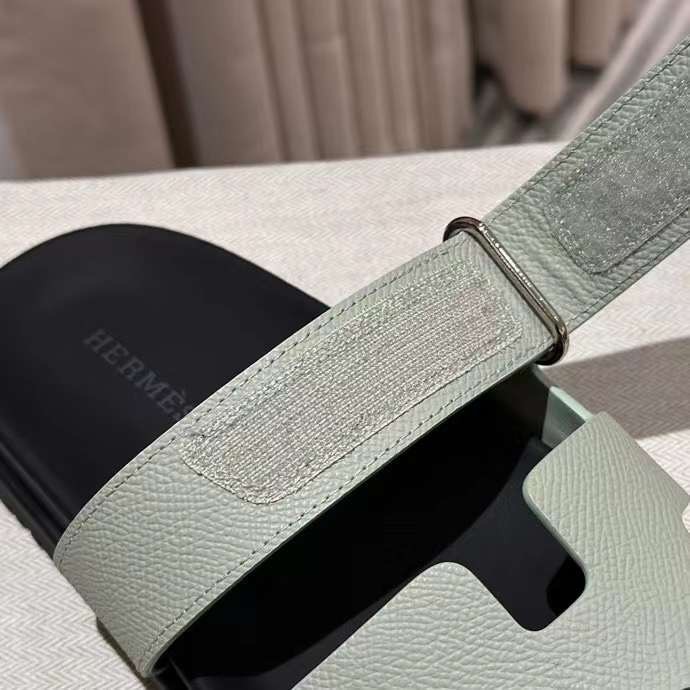 Chypre sandals