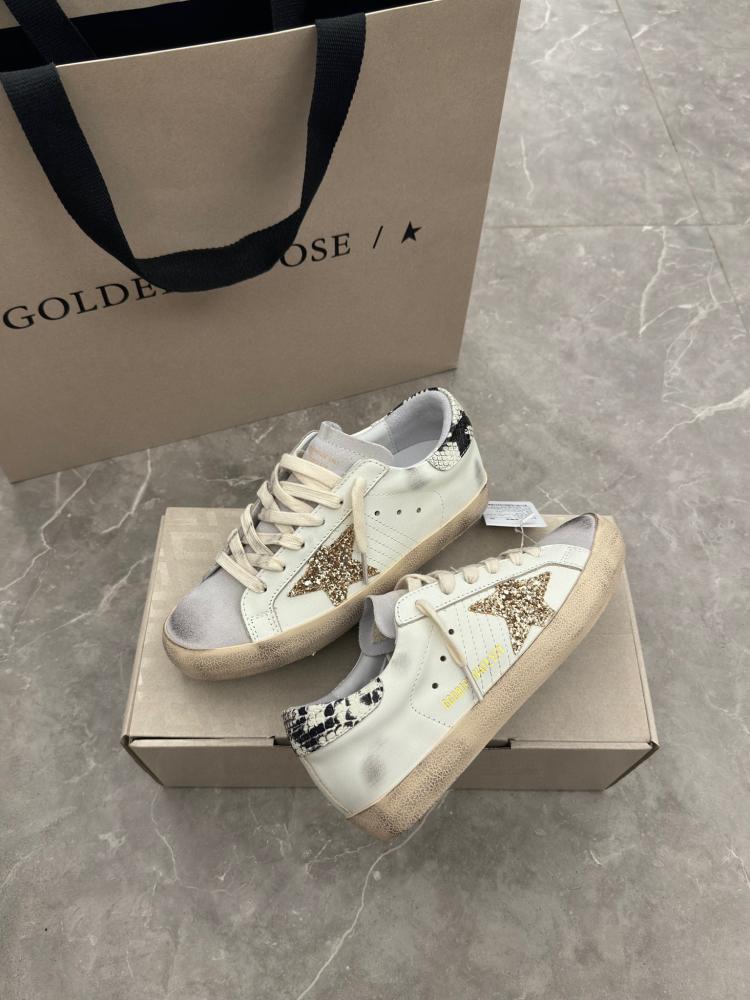 Golden Goose Gold star/