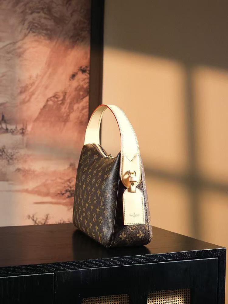 Louis Vuitton Slouchy Bag PM