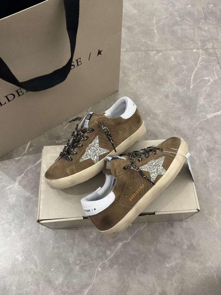 Golden Goose /Brown With Silver Glitter Star