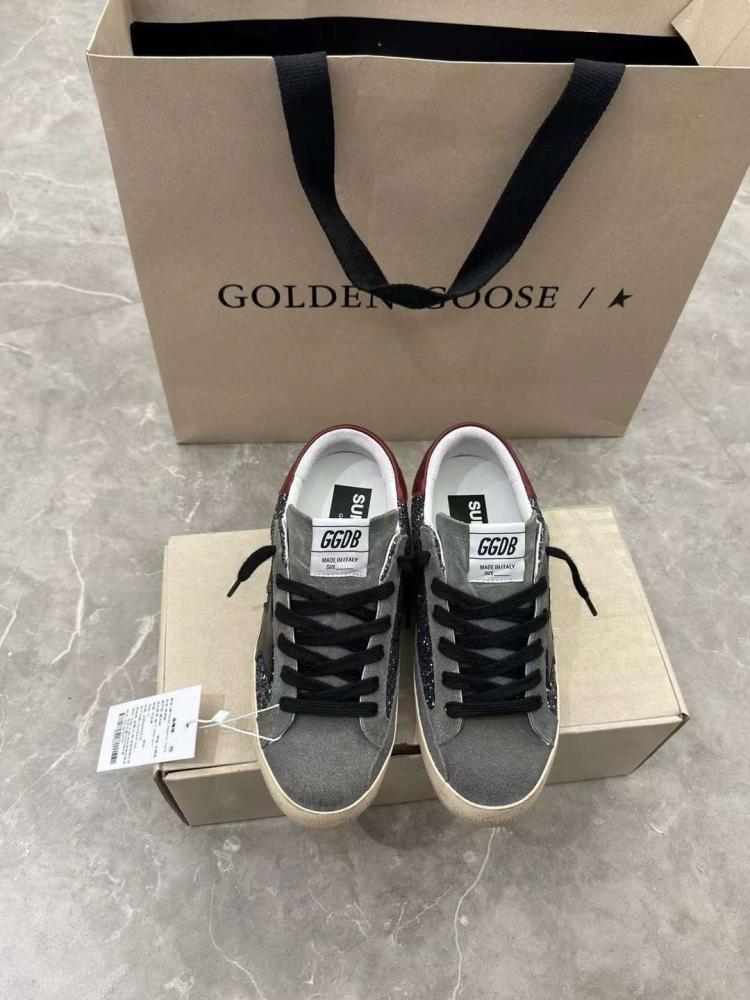 Golden Goose /Black Star Silver Glitter With red