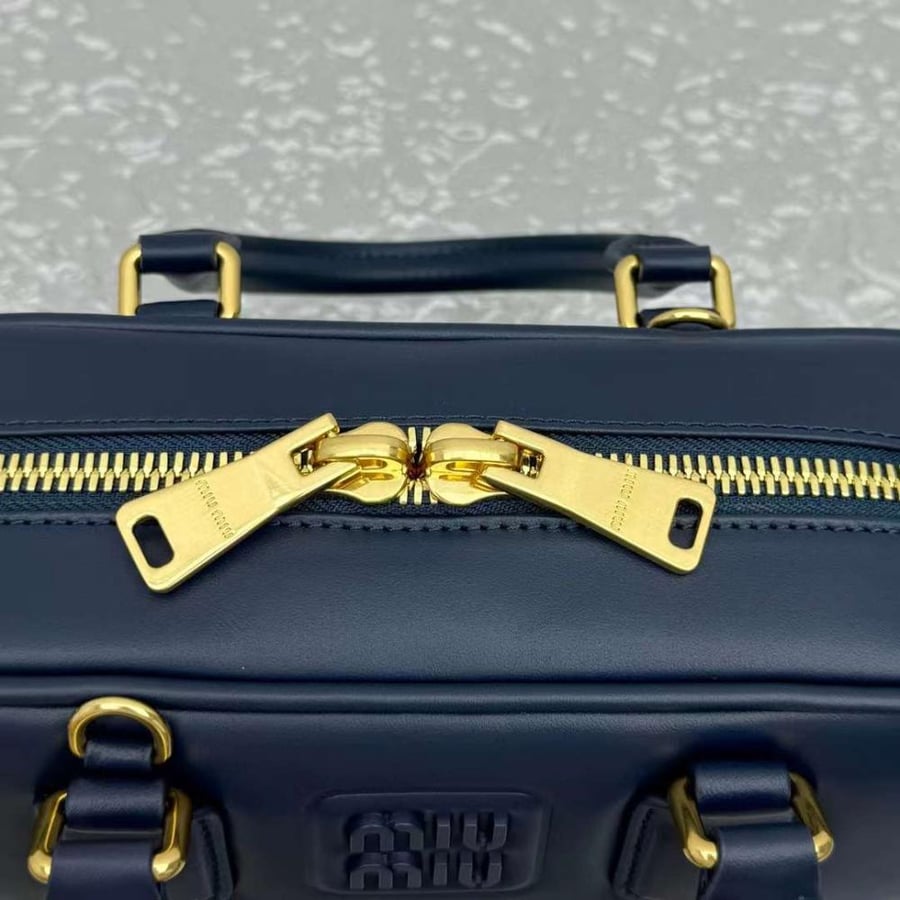 Arcadie Leather Dark Blue Bag