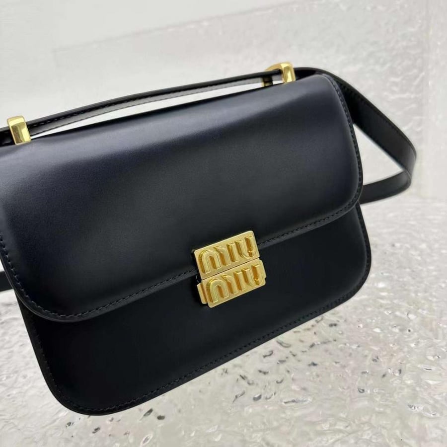 Leather Shoulder Bag Black