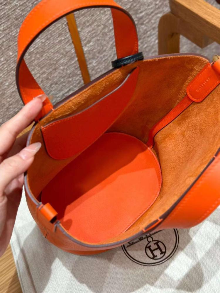 Hermès In The Loop 18 Feu/Gold