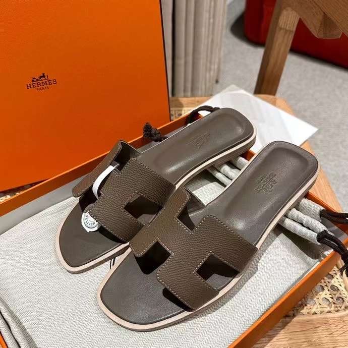 Oran Sandal