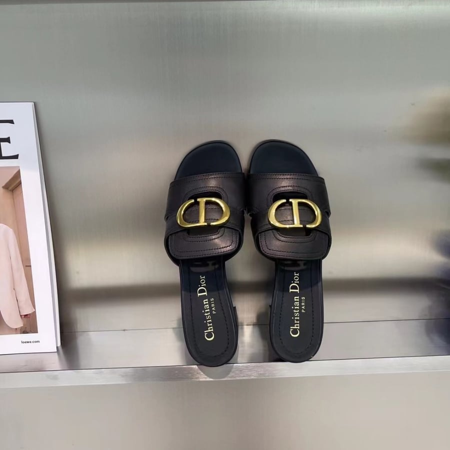 30 Montaigne Heeled Slide