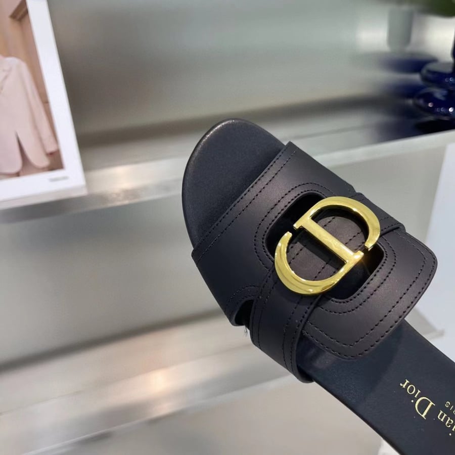30 Montaigne Heeled Slide