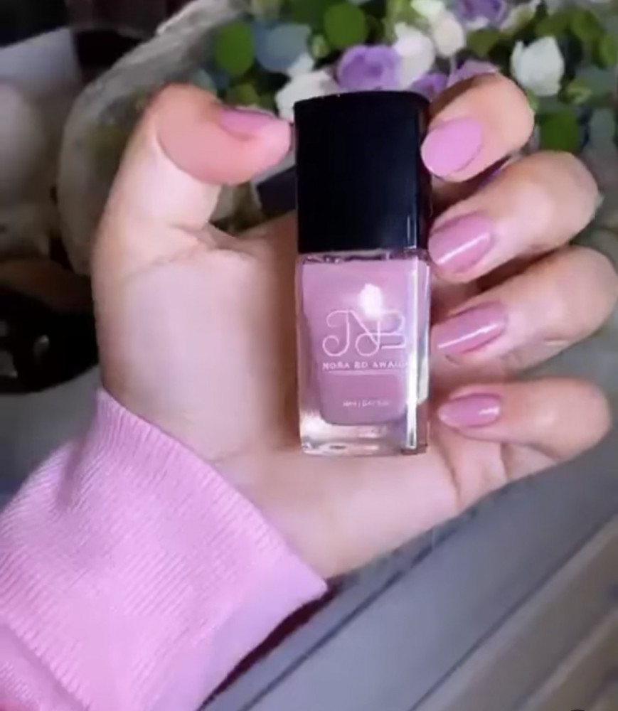 طلاء الاظافر BLUSH من نوره بو عوض