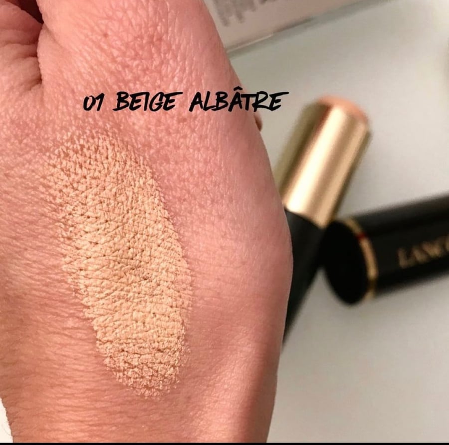 كريم اساس استك ايدول الترا من لانكوم  - Beige Albatre 01