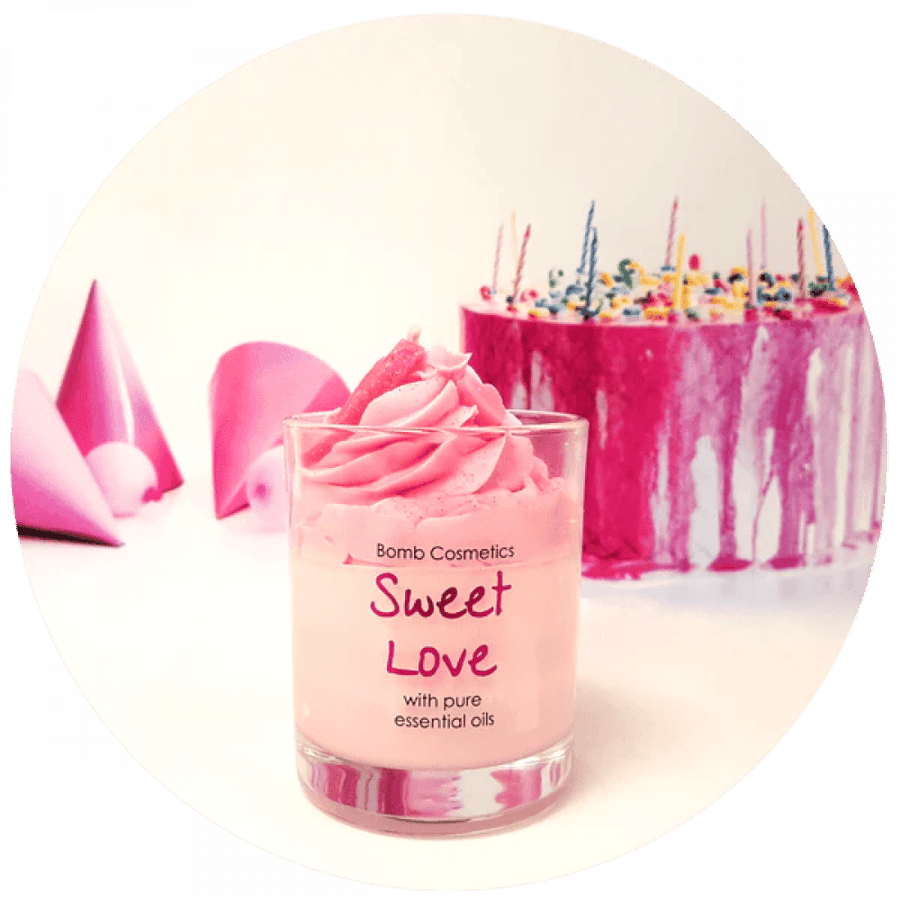 شمع كريمي من بومب كوزمتكس - Sweet Love