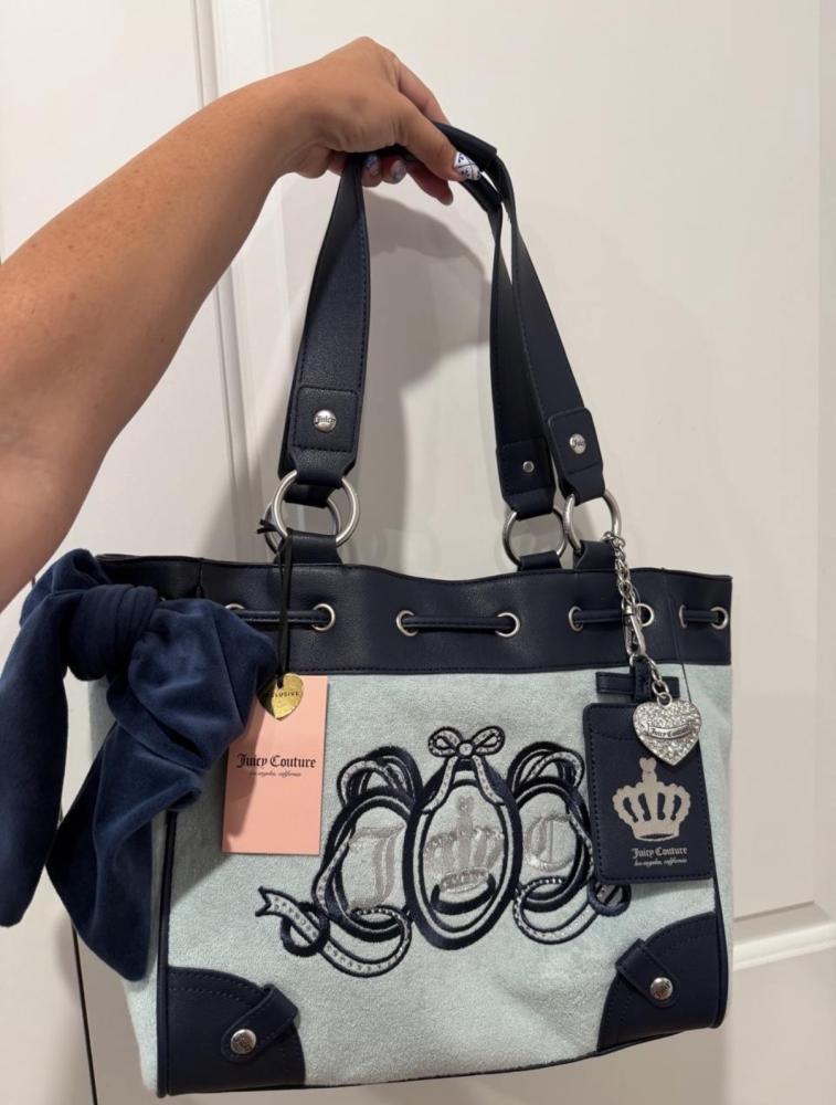 Juicy couture daydreamer- navy blue