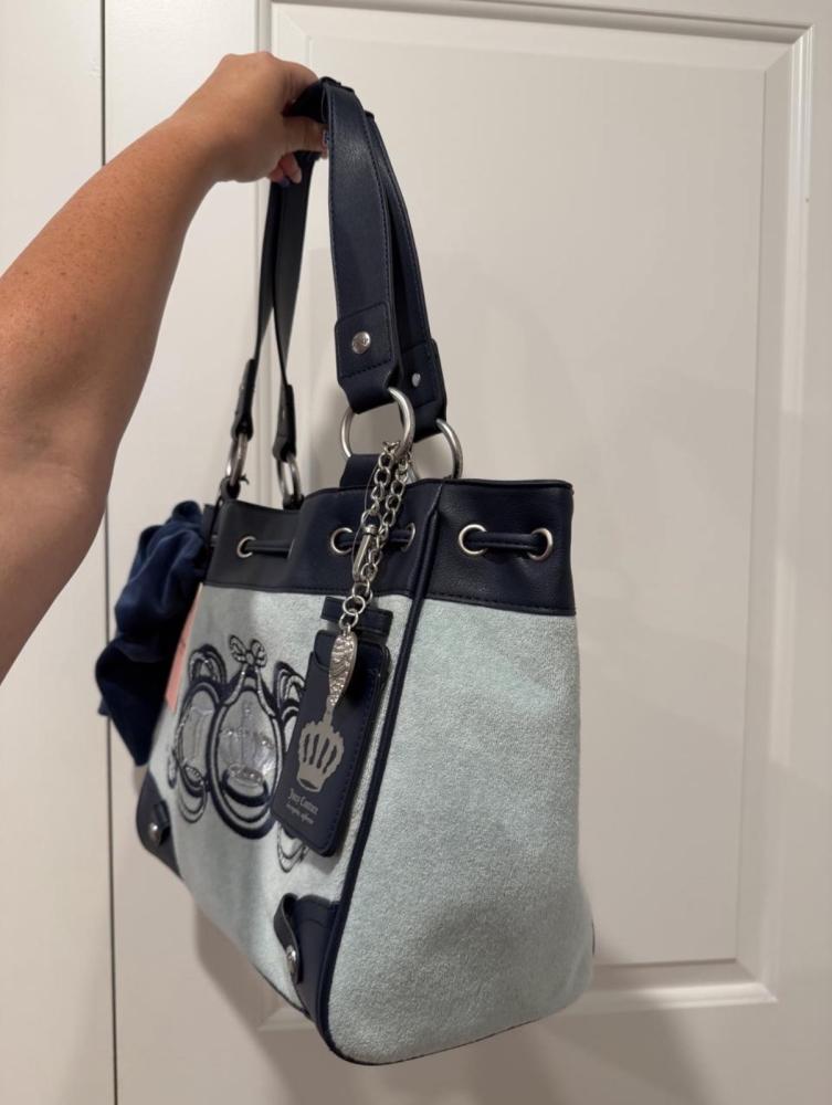 Juicy couture daydreamer- navy blue