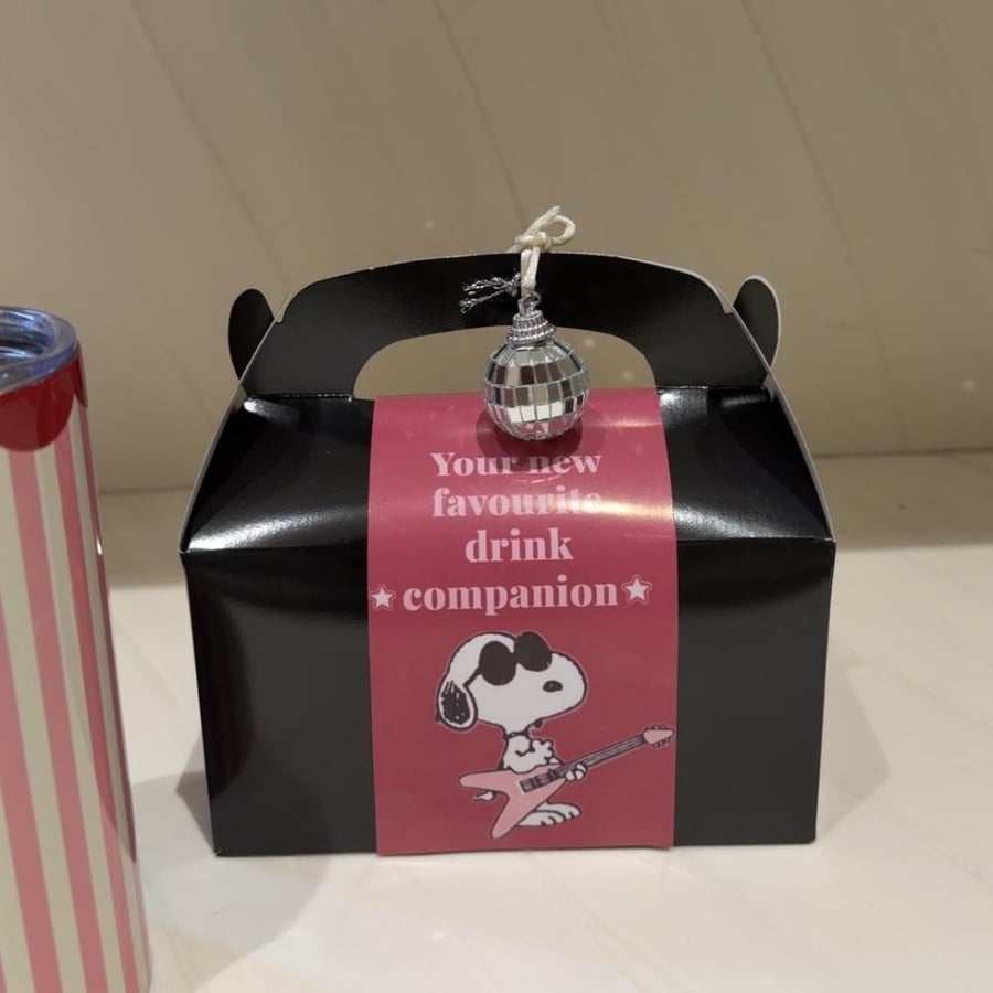 مق snoopy