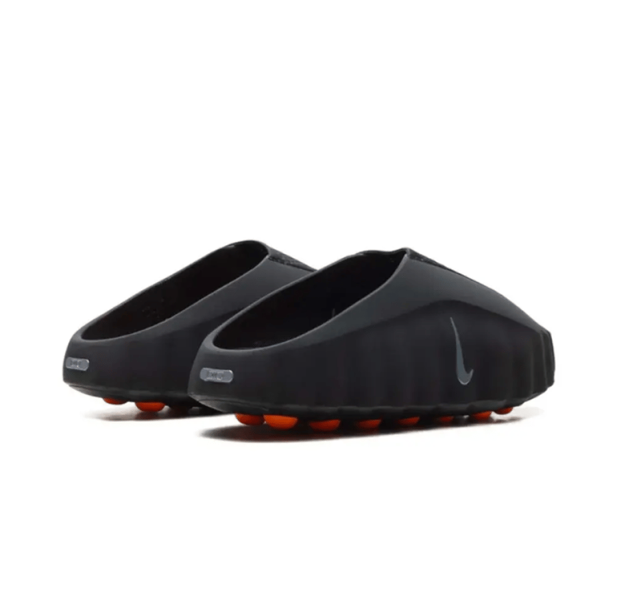 Nike Mind 001