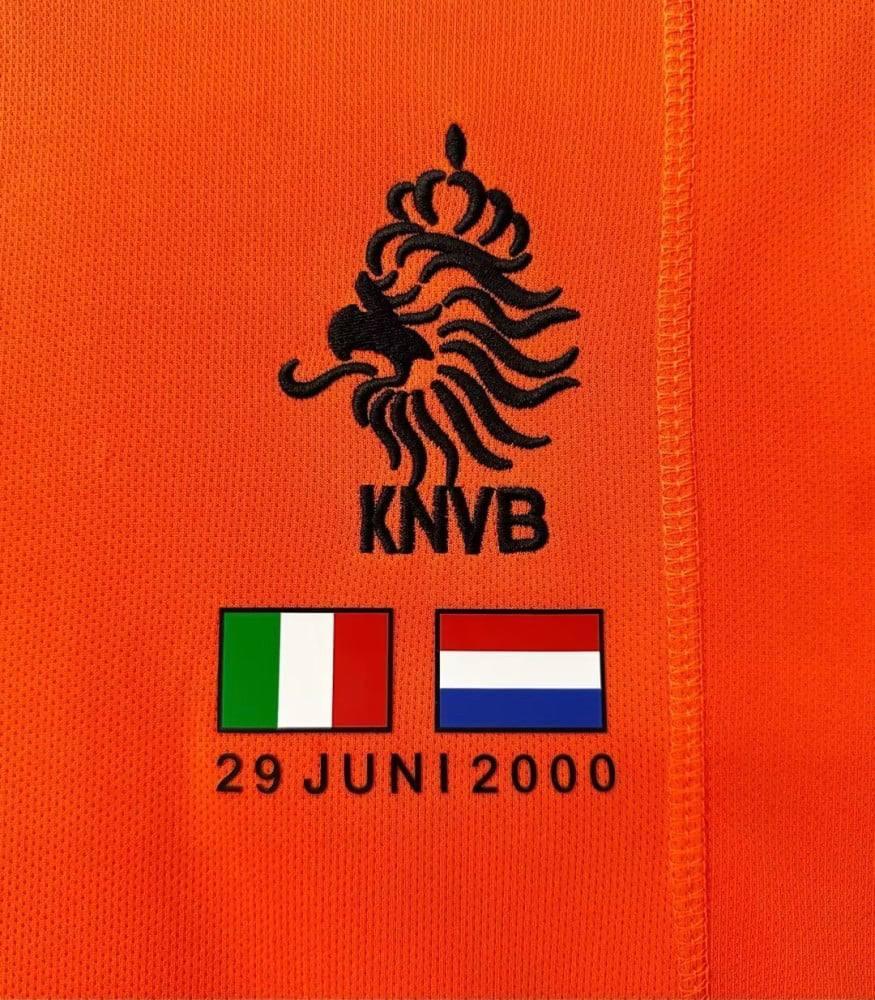تيشيرت هولندا 2000