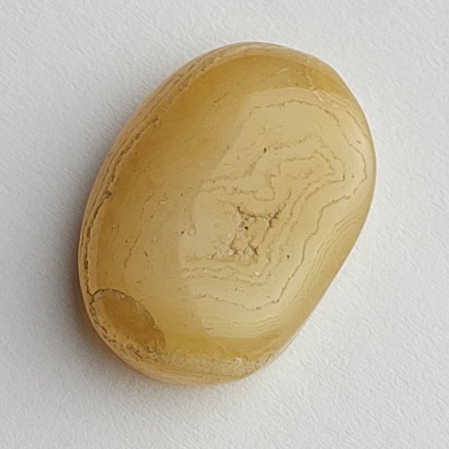 R0061 عقيق طبيعي قديم
